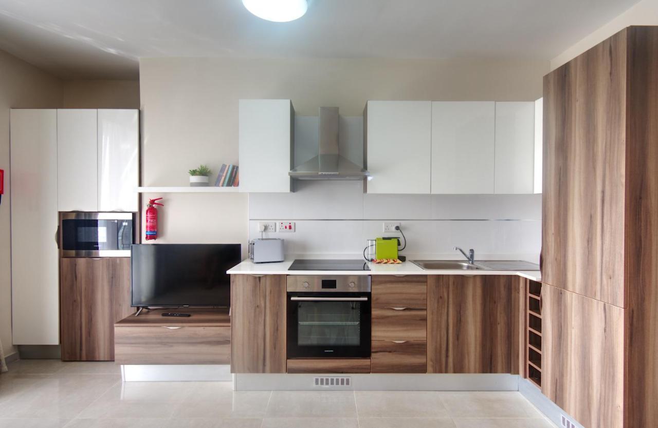 Marbella Holiday Apartments - Seafront - Wifi Marsaskala Exteriér fotografie